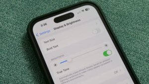 5 Best Tips to Extend Your iPhone's Battery
